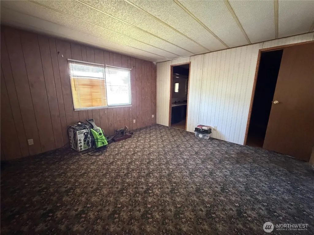 11432 Nisqually Park Loop SE Olympia WA 98513