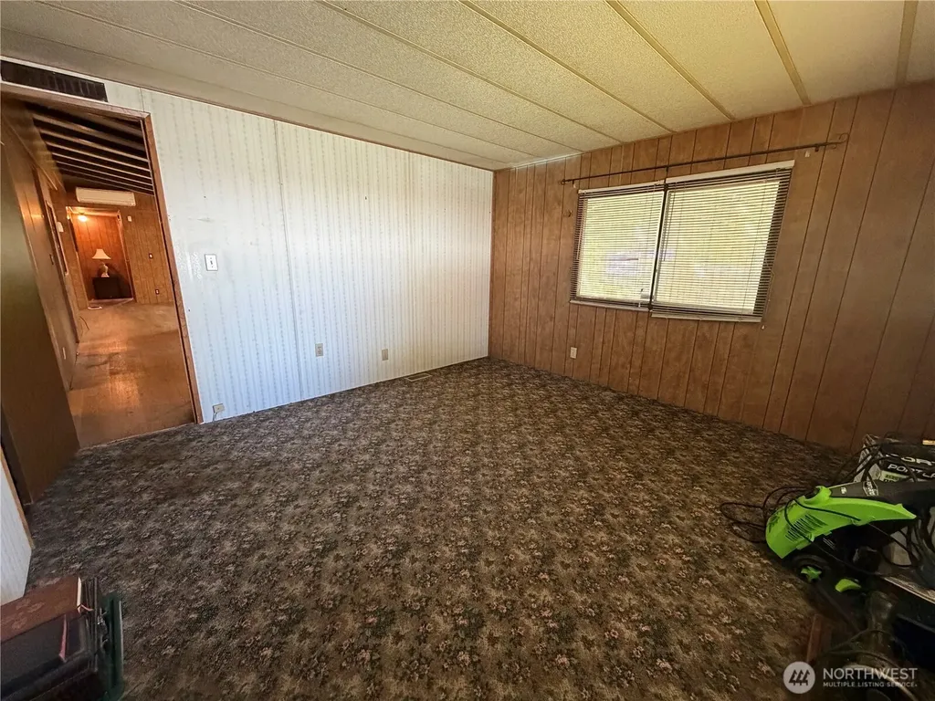 11432 Nisqually Park Loop SE Olympia WA 98513
