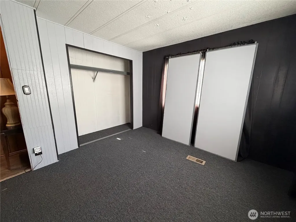 11432 Nisqually Park Loop SE Olympia WA 98513