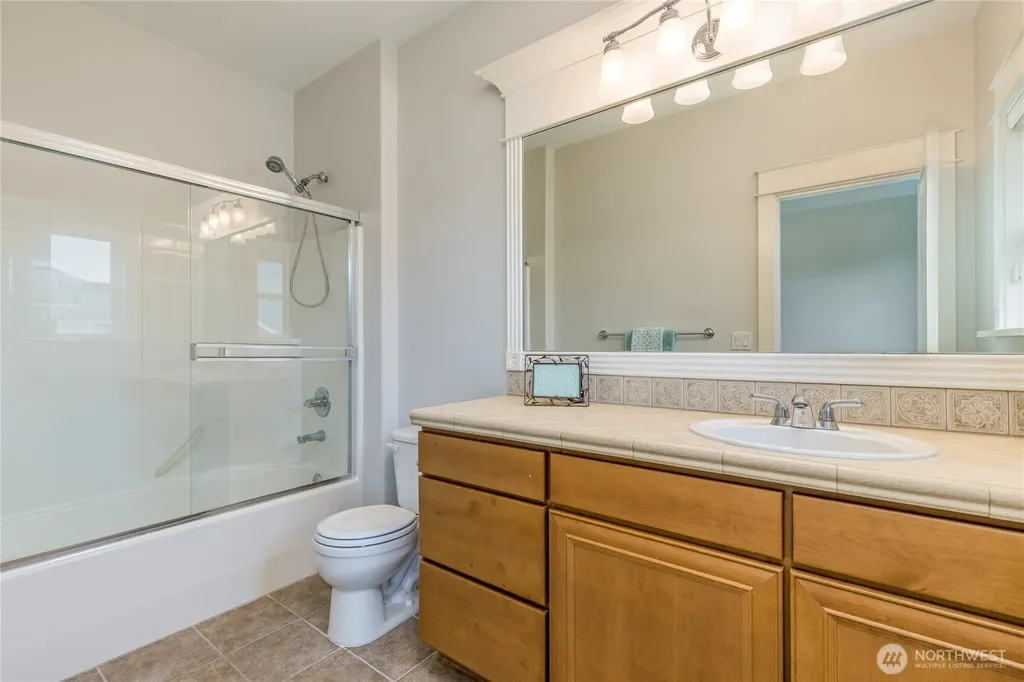 11841 SE 290th Place Auburn WA 98092