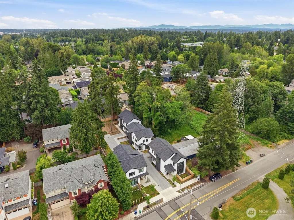 9016 124th Lane NE Kirkland WA 98033