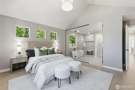 9016 124th Lane NE Kirkland WA 98033