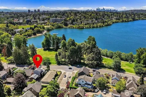 7516 E Green Lake Drive N Seattle WA 98103