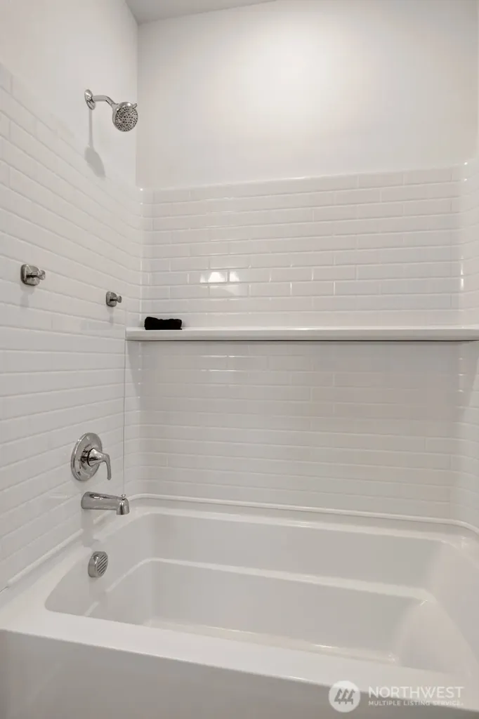 12624 176th Avenue E Bonney Lake WA 98371