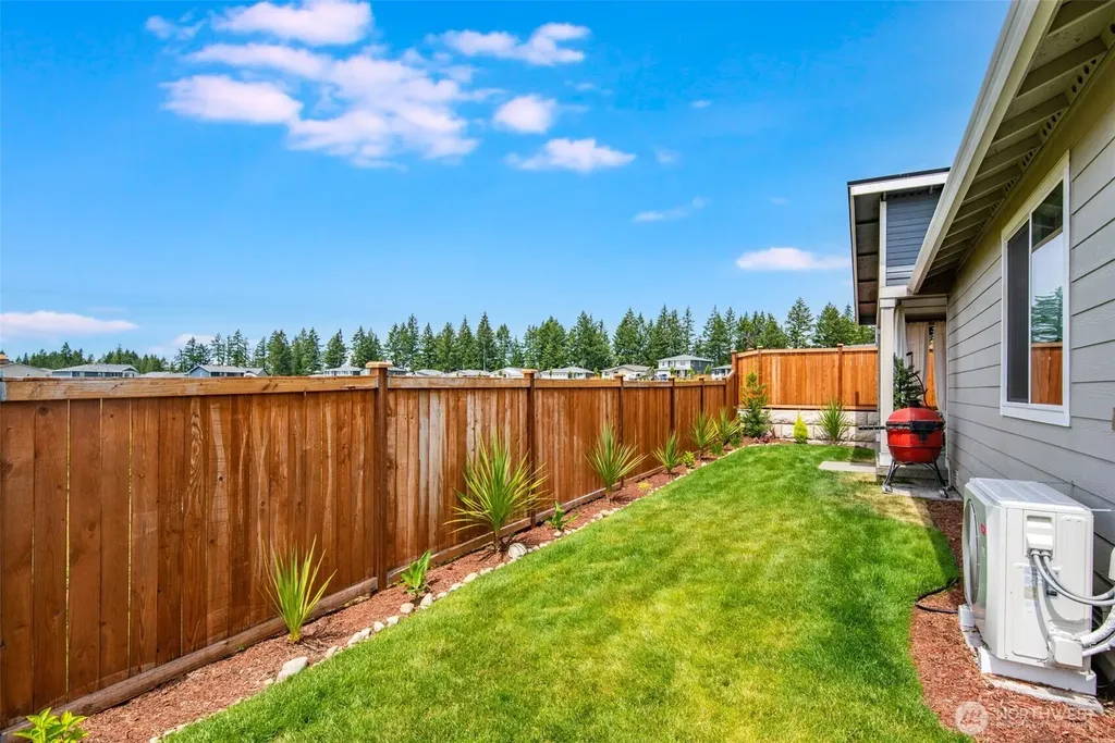 12624 176th Avenue E Bonney Lake WA 98371