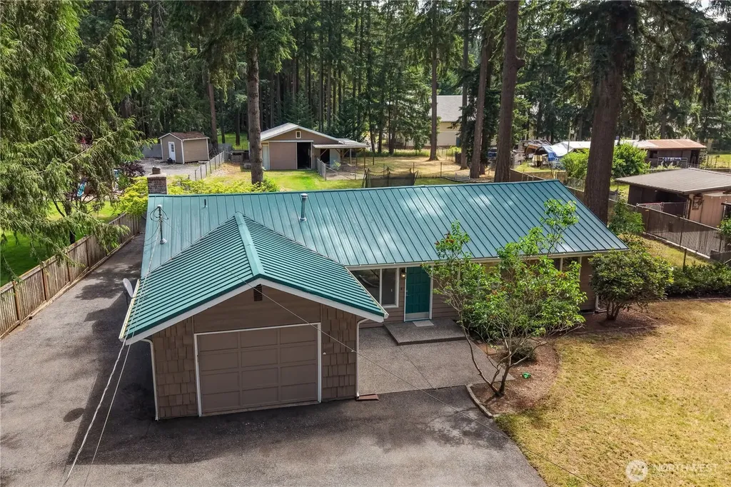 Woodinville WA, 16200 Avondale Rd NE