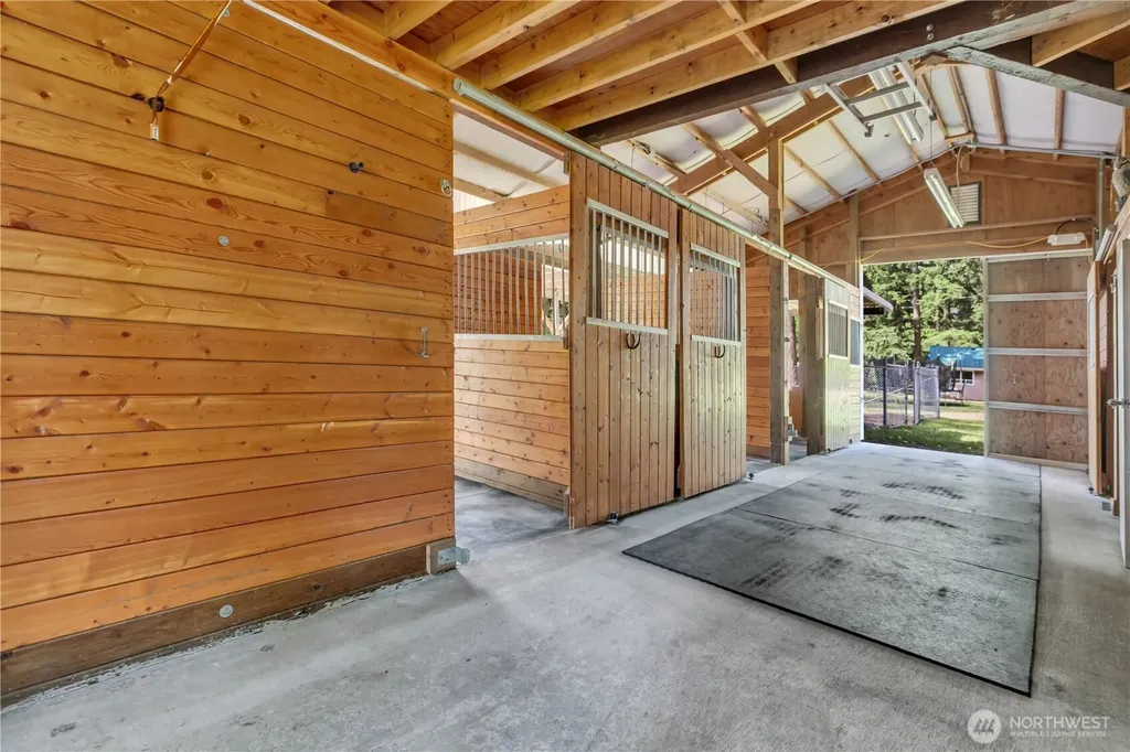 16200 Avondale Rd NE Woodinville WA 98077