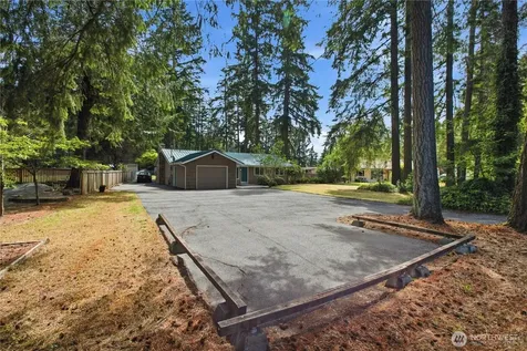 16200 Avondale Rd NE Woodinville WA 98077