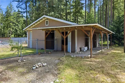 16200 Avondale Rd NE Woodinville WA 98077