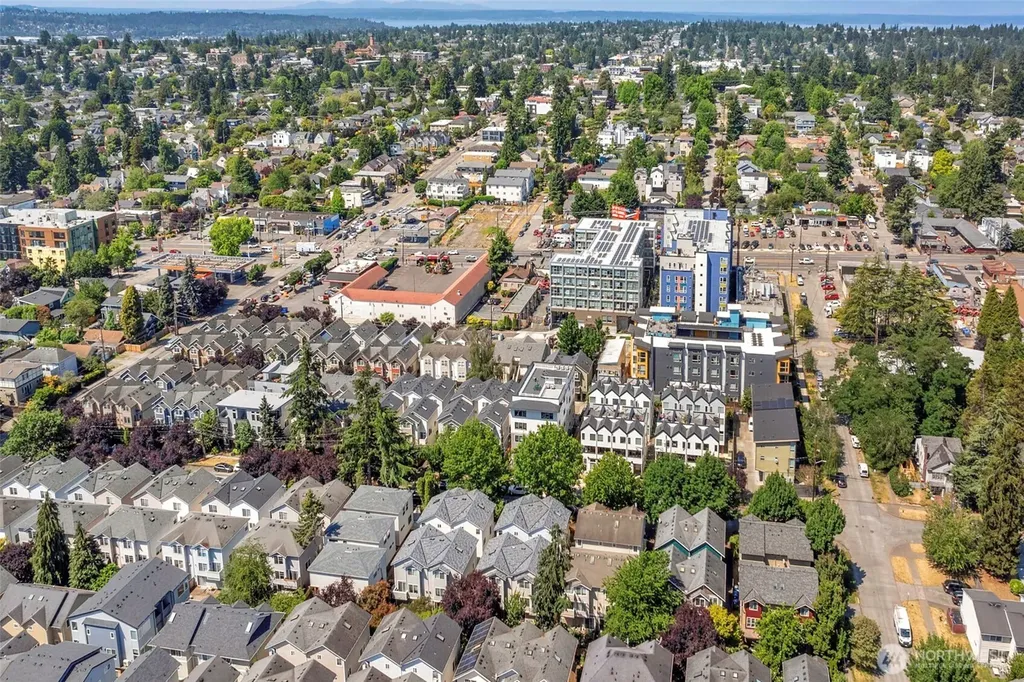 8548 Midvale Avenue N Seattle WA 98103
