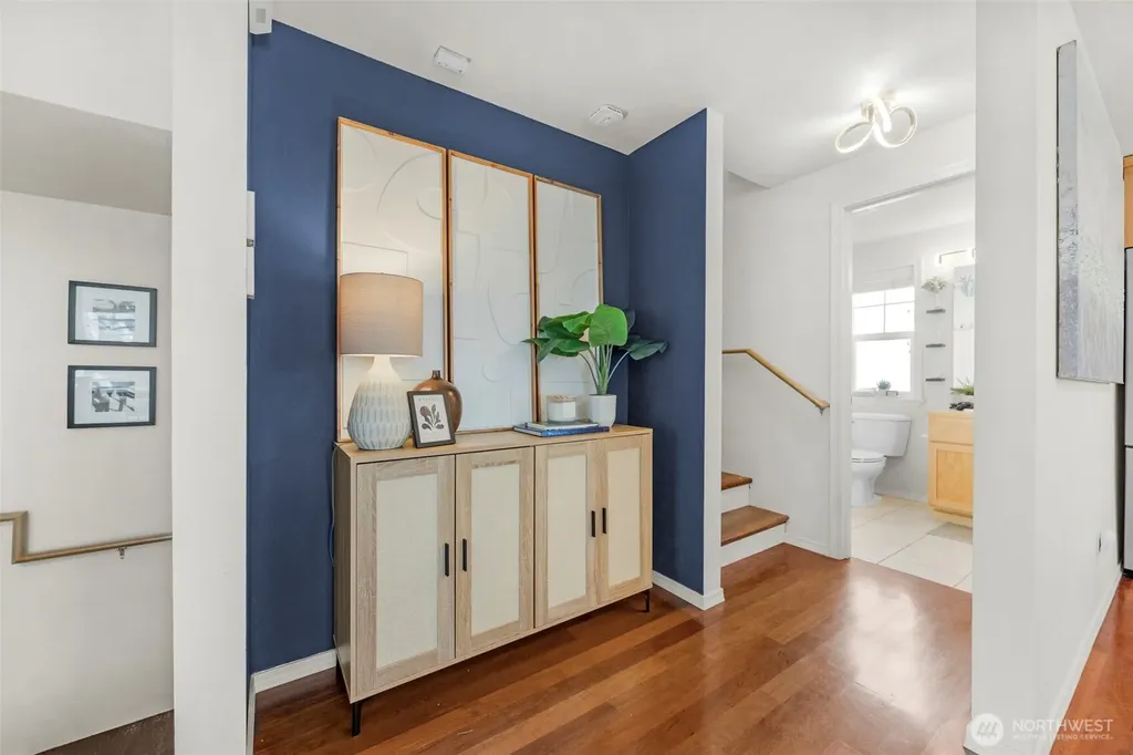 8548 Midvale Avenue N Seattle WA 98103