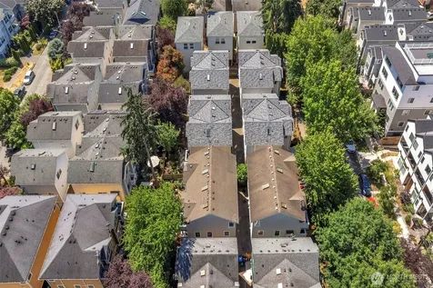 8548 Midvale Avenue N Seattle WA 98103