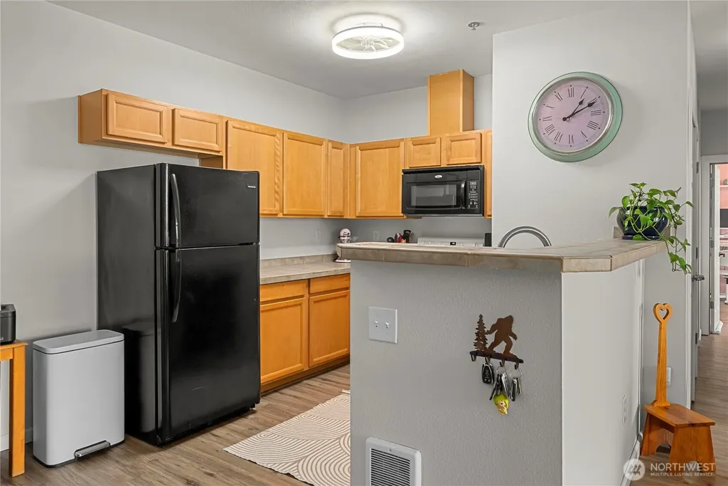 18615 101st Avenue Ct E Puyallup WA 98375