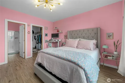 18615 101st Avenue Ct E Puyallup WA 98375