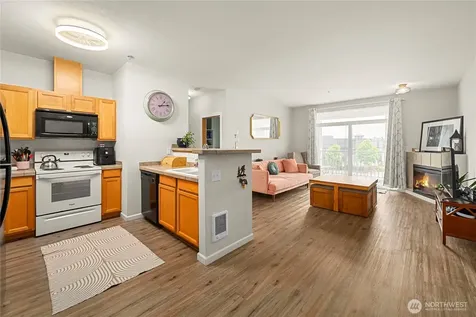 18615 101st Avenue Ct E Puyallup WA 98375