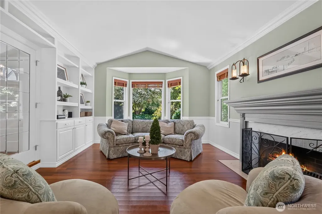 15201 162nd Avenue SE Renton WA 98058