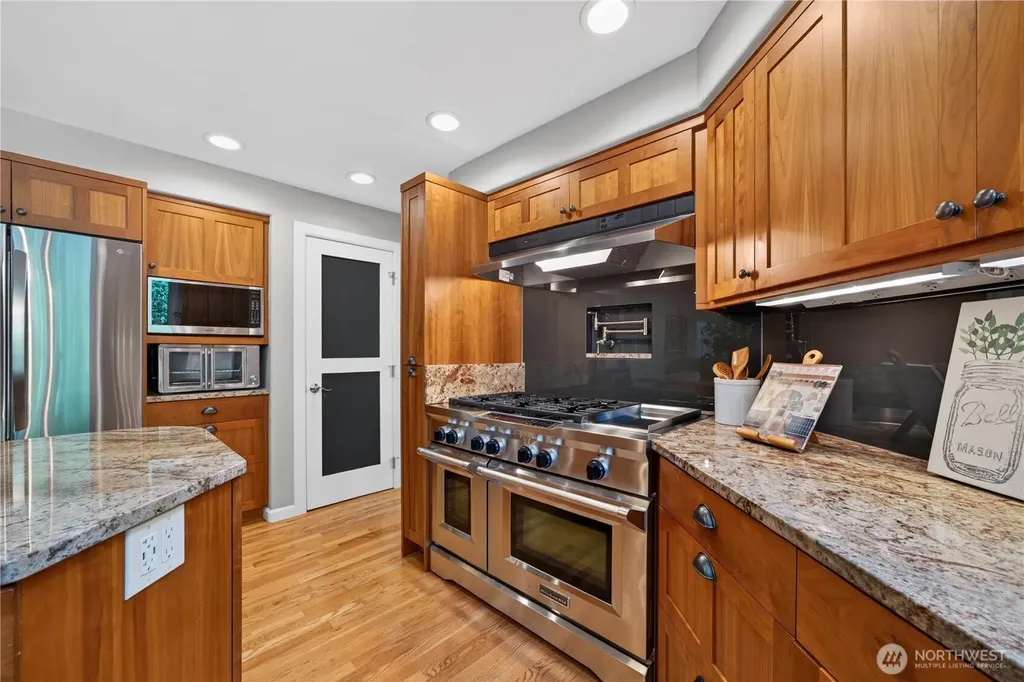 15201 162nd Avenue SE Renton WA 98058