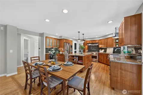 15201 162nd Avenue SE Renton WA 98058