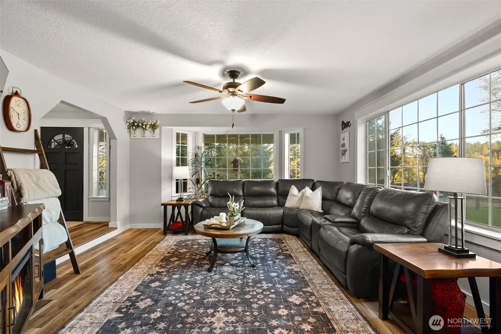 3594 Salmonberry Drive SE Port Orchard WA 98366