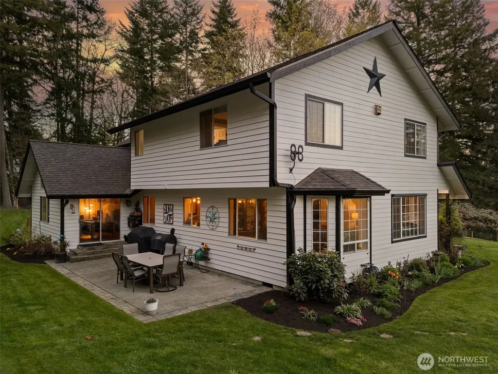3594 Salmonberry Drive SE Port Orchard WA 98366
