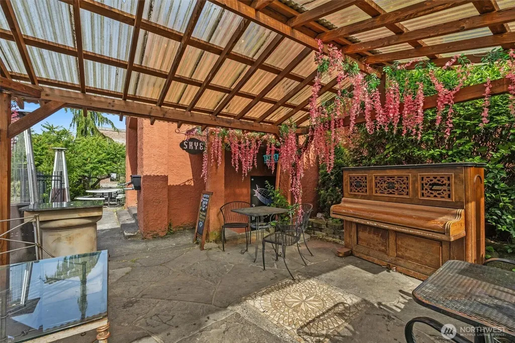 117 E Division Street Arlington WA 98223