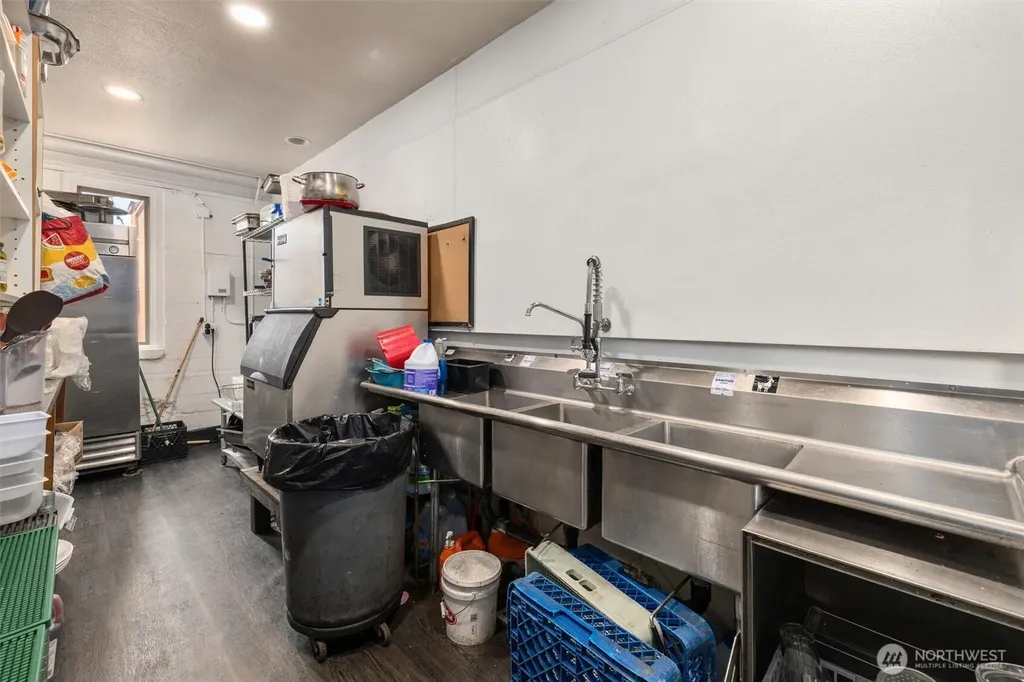 117 E Division Street Arlington WA 98223