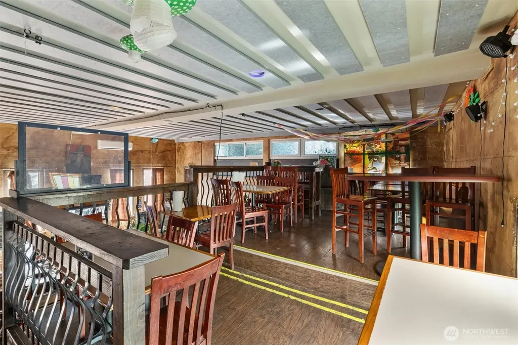 117 E Division Street Arlington WA 98223