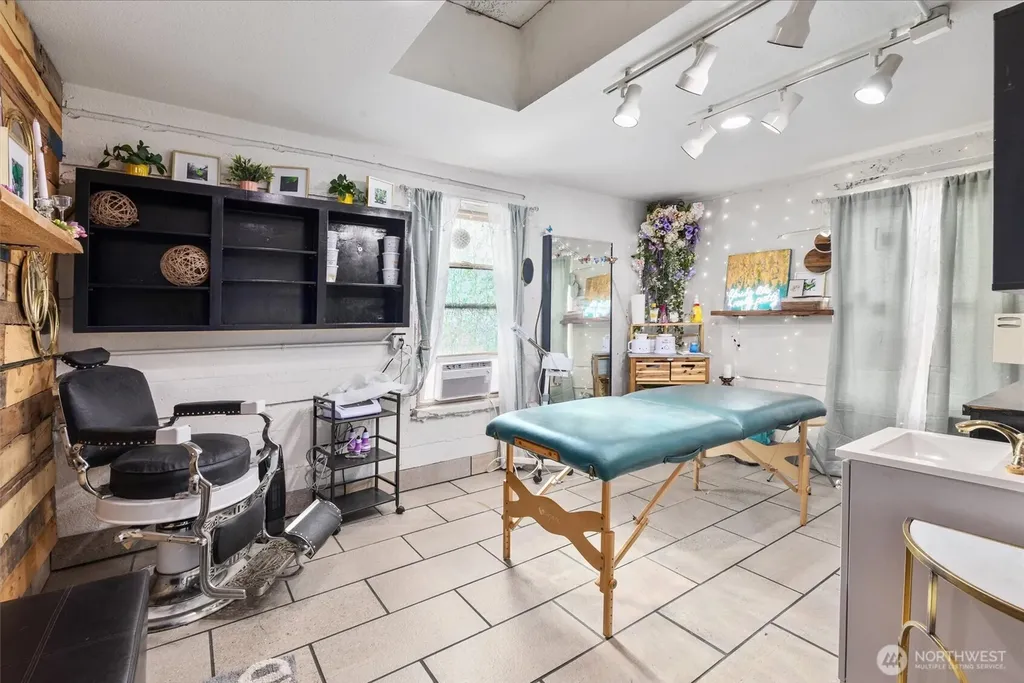 117 E Division Street Arlington WA 98223