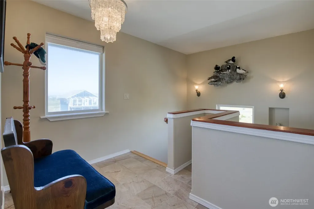 1477 Ocean Crest Avenue Ocean Shores WA 98569
