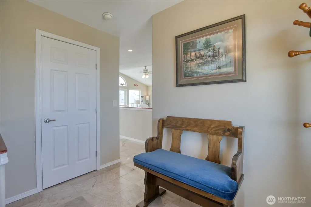 1477 Ocean Crest Avenue Ocean Shores WA 98569