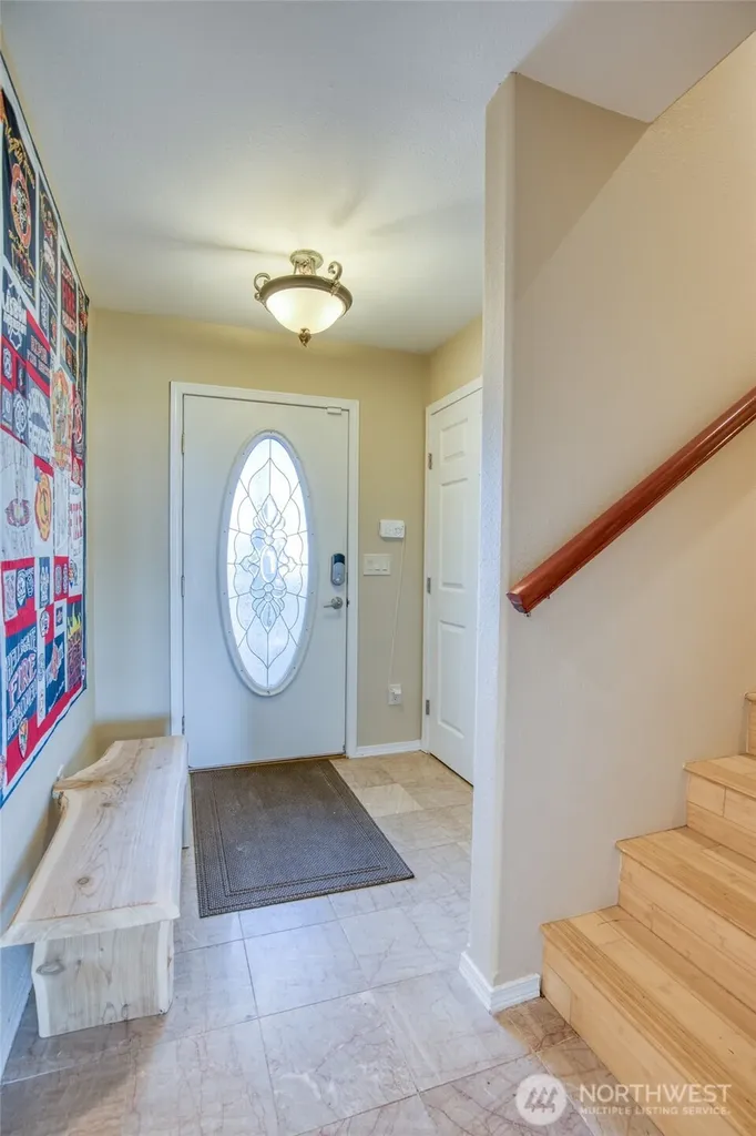 1477 Ocean Crest Avenue Ocean Shores WA 98569