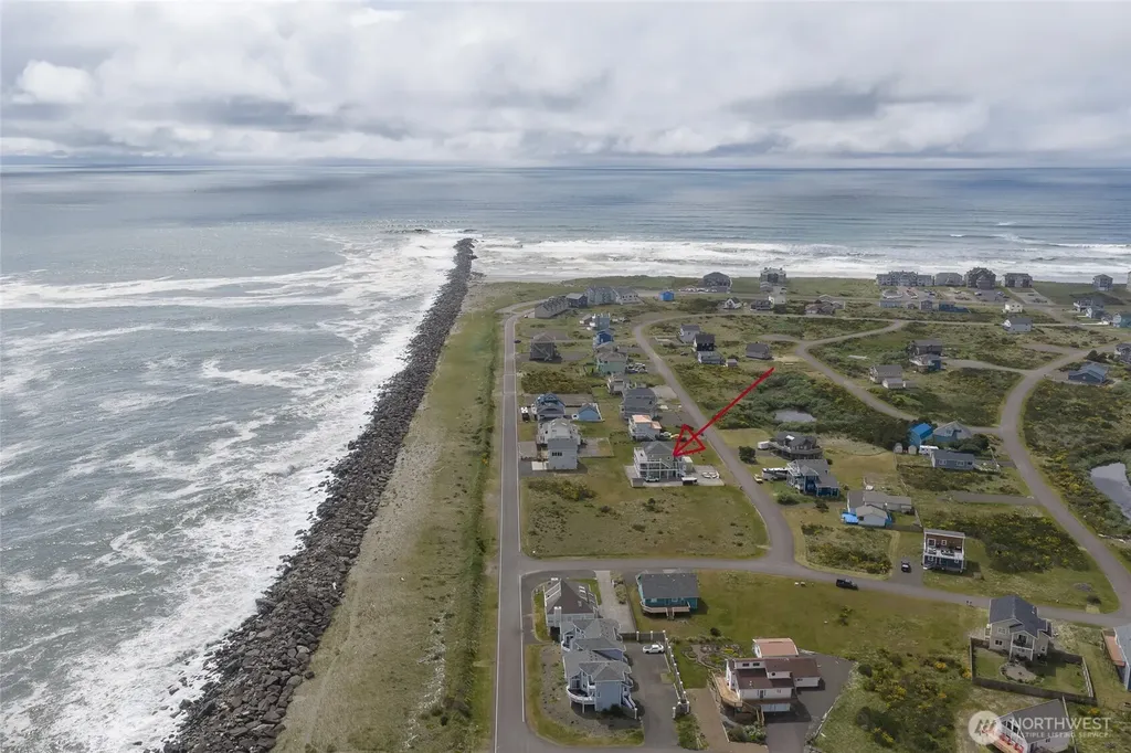 1477 Ocean Crest Avenue Ocean Shores WA 98569