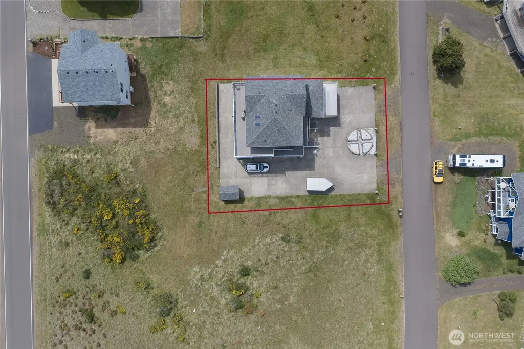 1477 Ocean Crest Avenue Ocean Shores WA 98569