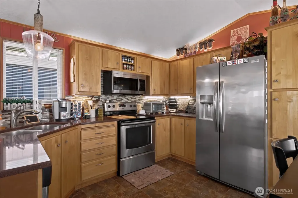 11155 S Lakeshore Road Chelan WA 98816