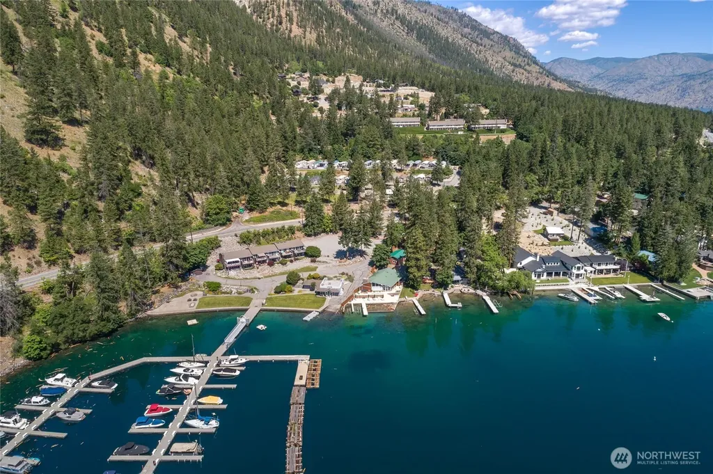 11155 S Lakeshore Road Chelan WA 98816