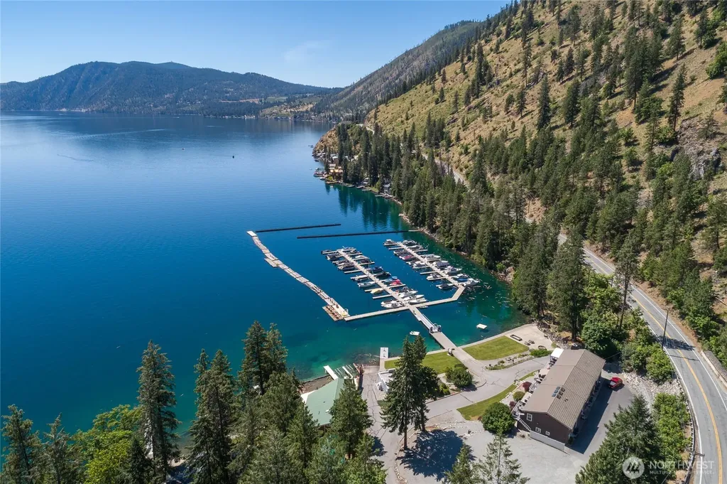 11155 S Lakeshore Road Chelan WA 98816