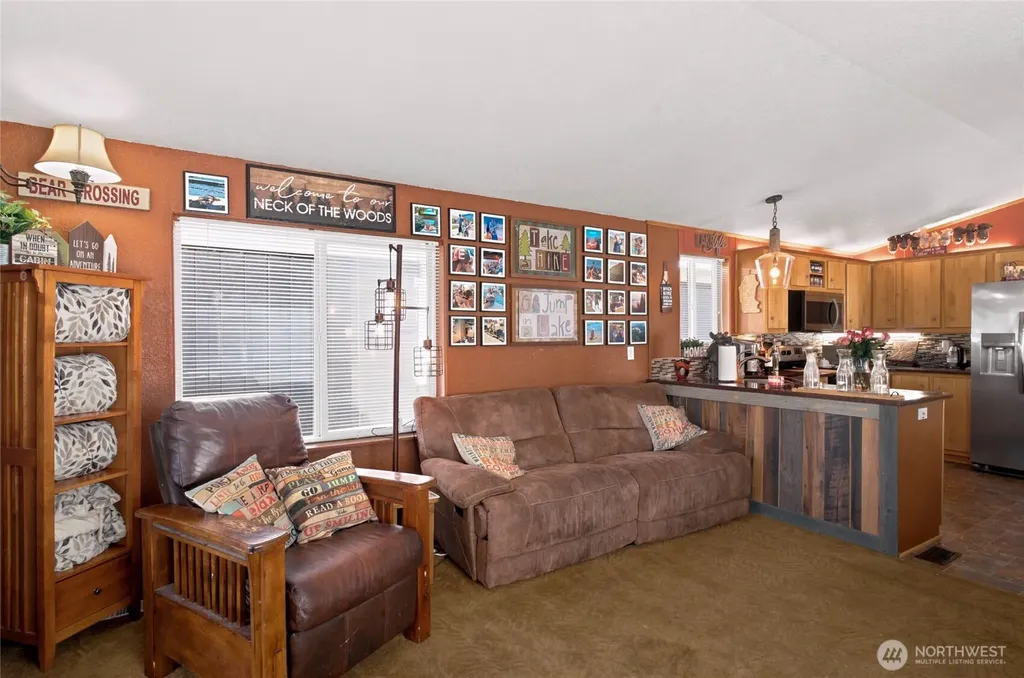 11155 S Lakeshore Road Chelan WA 98816