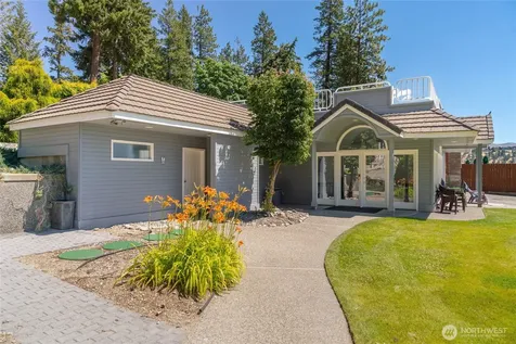 11155 S Lakeshore Road Chelan WA 98816
