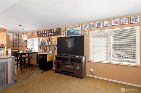 11155 S Lakeshore Road Chelan WA 98816