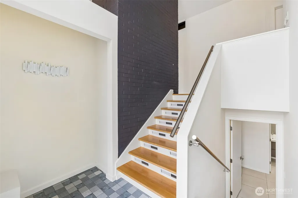 12456 SE 27th Street Bellevue WA 98005