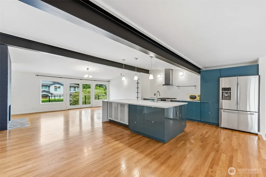12456 SE 27th Street Bellevue WA 98005
