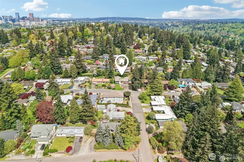 12456 SE 27th Street Bellevue WA 98005