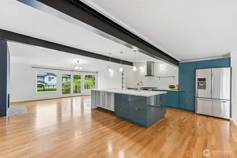 12456 SE 27th Street Bellevue WA 98005