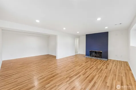 12456 SE 27th Street Bellevue WA 98005