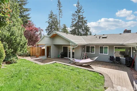 12456 SE 27th Street Bellevue WA 98005