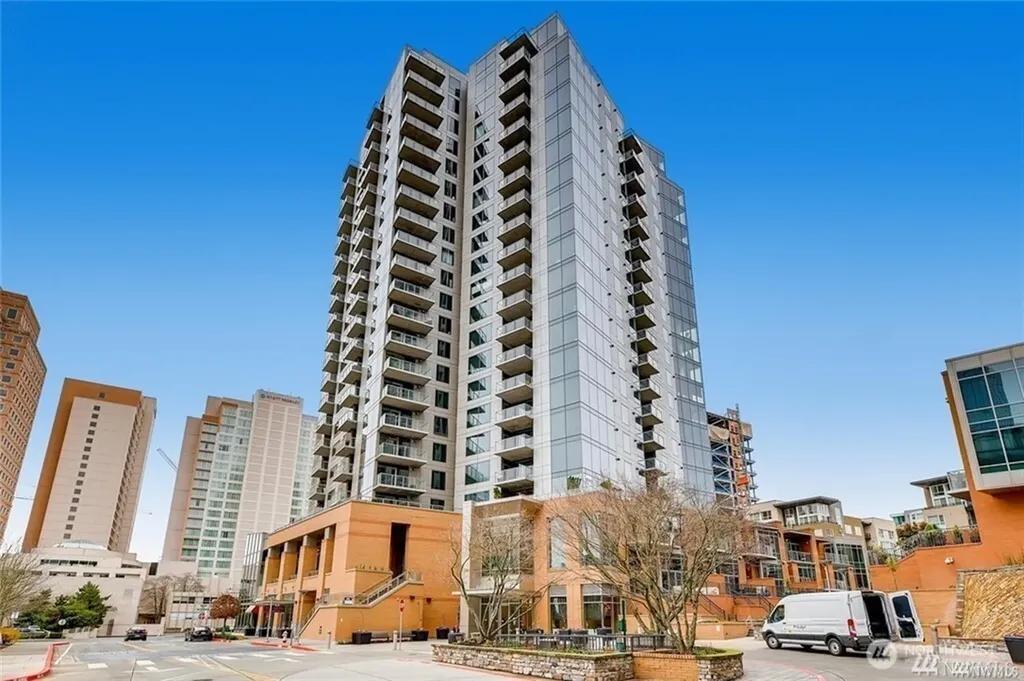 10610 NE 9th Place Bellevue WA 98004