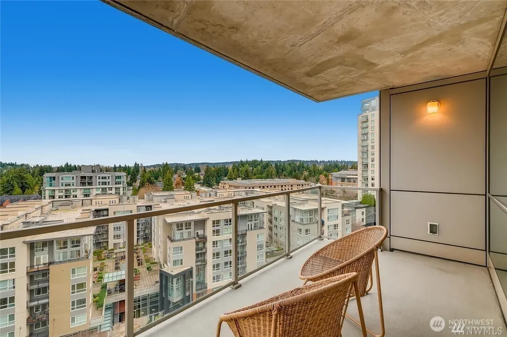 10610 NE 9th Place Bellevue WA 98004