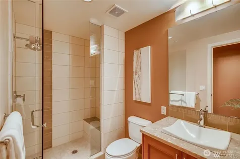 10610 NE 9th Place Bellevue WA 98004