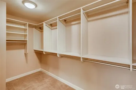 10610 NE 9th Place Bellevue WA 98004