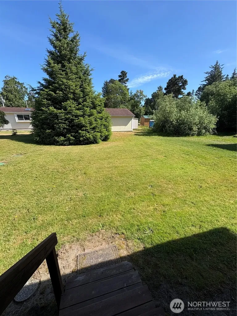 1711 272nd Place Ocean Park WA 98640